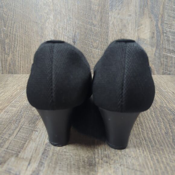 Vivaia Women's Size EU 38.5 US 7.5 Pointed Toe Heels Aria Wedge Pro Black - Picture 8 of 13